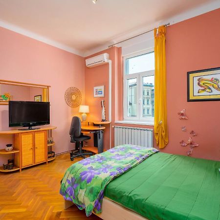 Grand Apartment In Strict Center Of Rijeka Eksteriør bilde