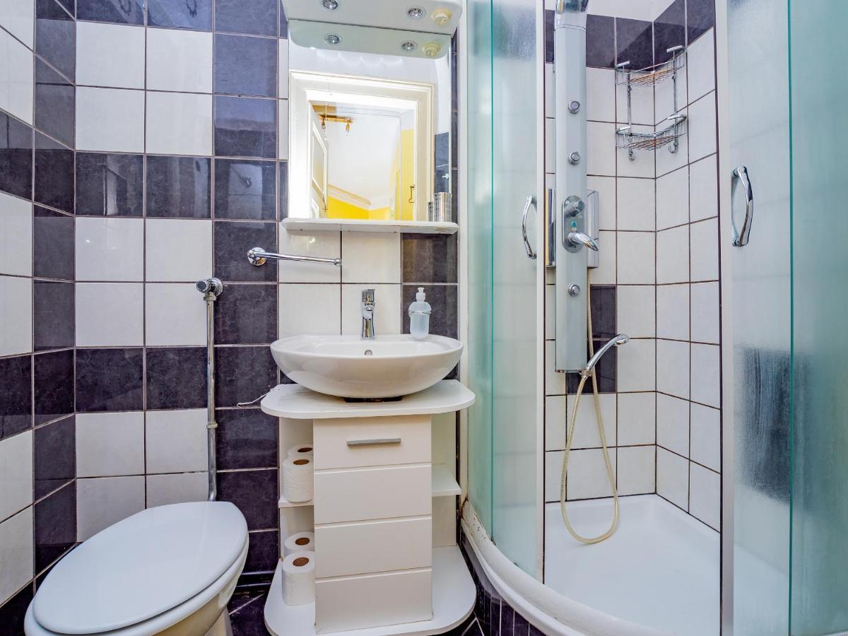 Grand Apartment In Strict Center Of Rijeka Eksteriør bilde